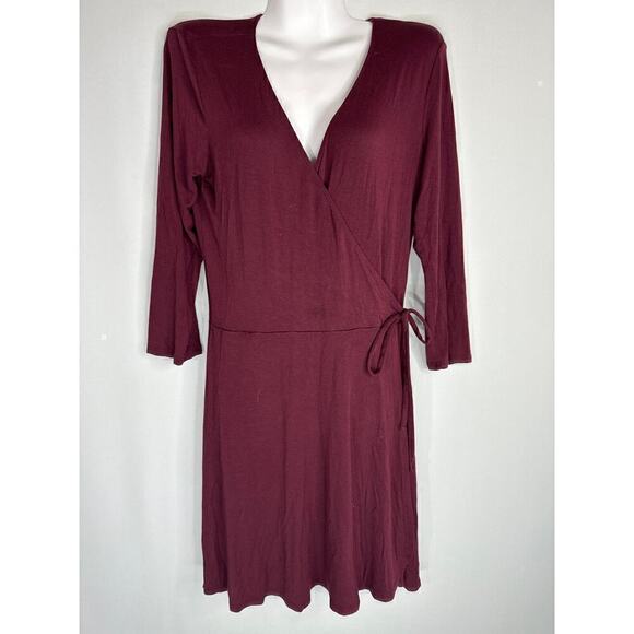 Abercrombie & Fitch Women's Lapel Neckline Faux Wrap Wine Dress Medium‎ - Picture 1 of 9